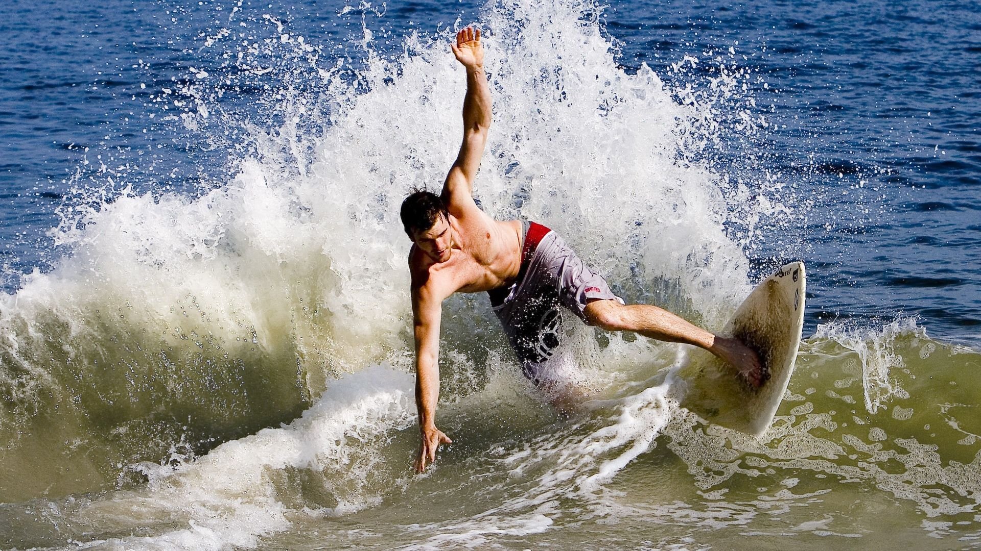 弗朗索瓦·霍尔茨豪伊泽:南非队的进攻调度师,串联起攻守转换