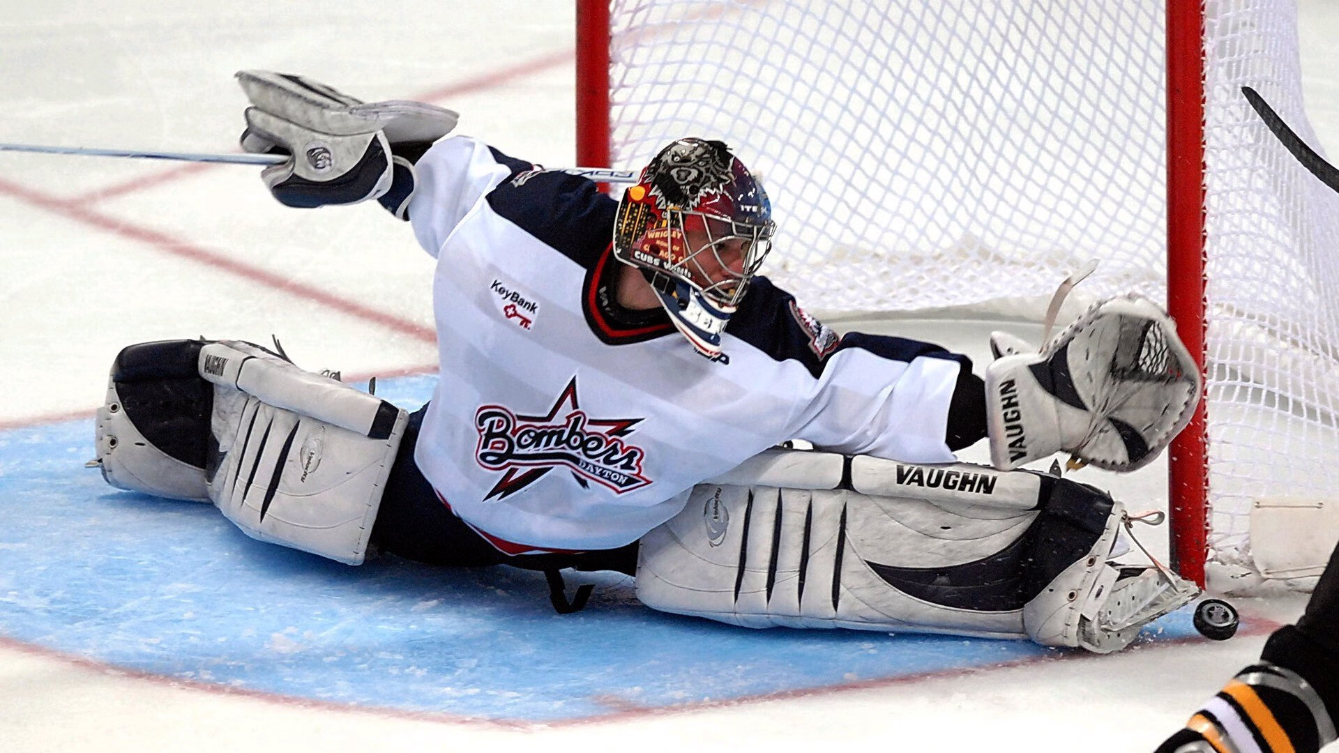 自由泳短距离中立代表队A选手冲进四强,自由泳中国队